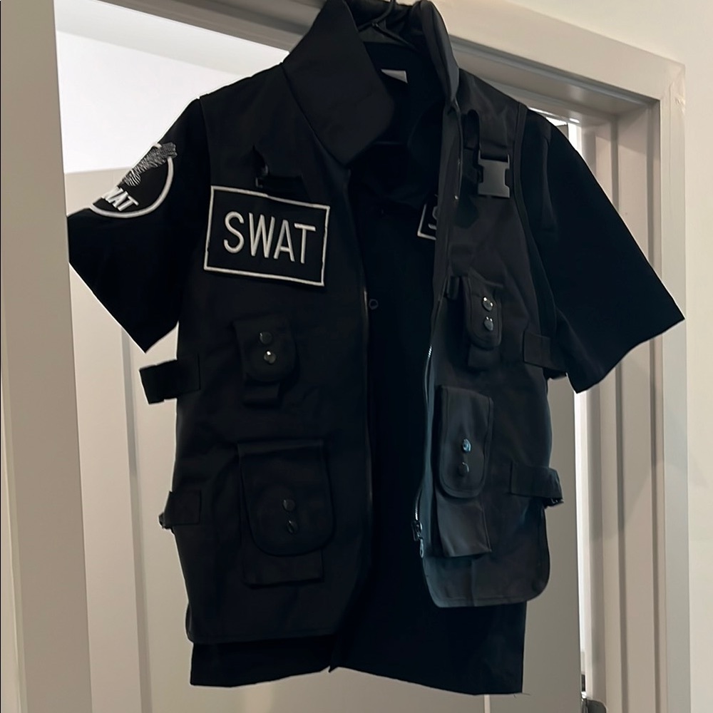 Black SWAT Tactical Vest